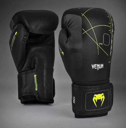VENUM TRAINING CAMP 4.0 BOXING GLOVES VENUM TRAINING CAMP 4.0 BOXING GLOVES